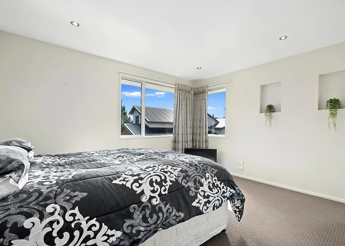 Hunter's Retreat - Wanaka